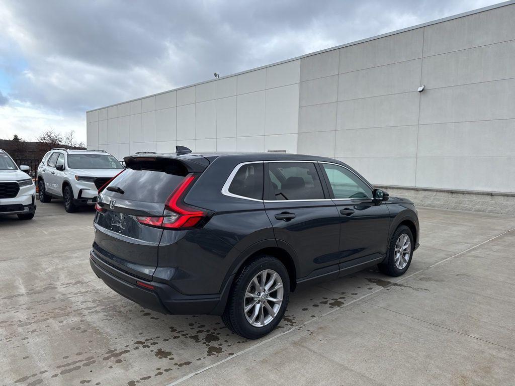used 2025 Honda CR-V car, priced at $35,900