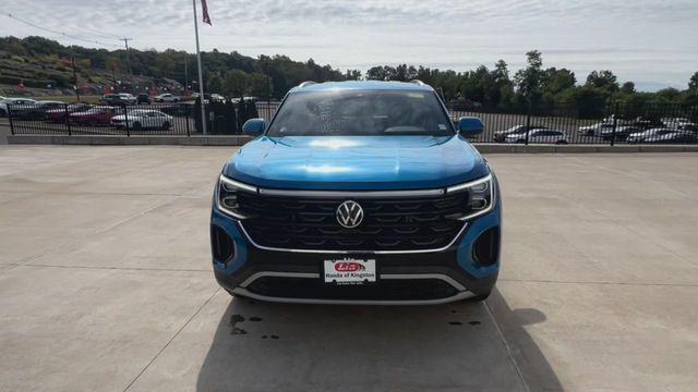 used 2024 Volkswagen Atlas Cross Sport car, priced at $31,900