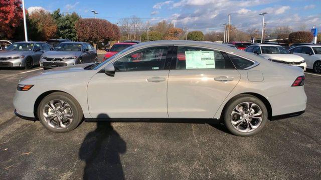 new 2025 Honda Accord Hybrid car