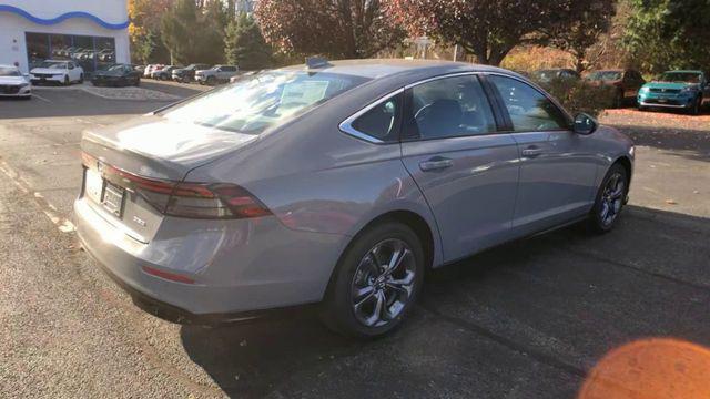 new 2025 Honda Accord Hybrid car