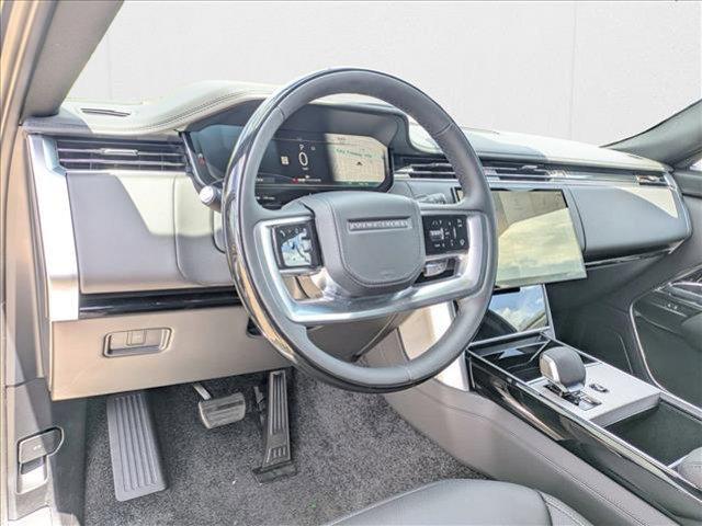 new 2025 Land Rover Range Rover car, priced at $161,025