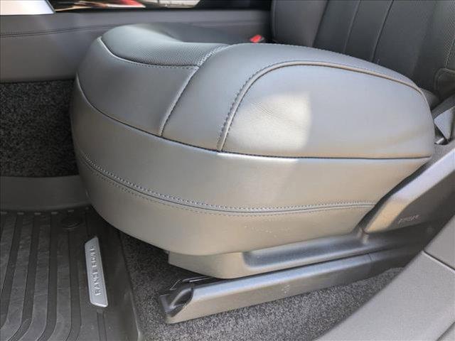 new 2025 Land Rover Range Rover car, priced at $145,900