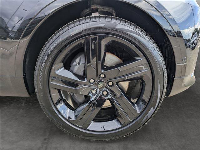 used 2024 Land Rover Discovery car, priced at $53,777