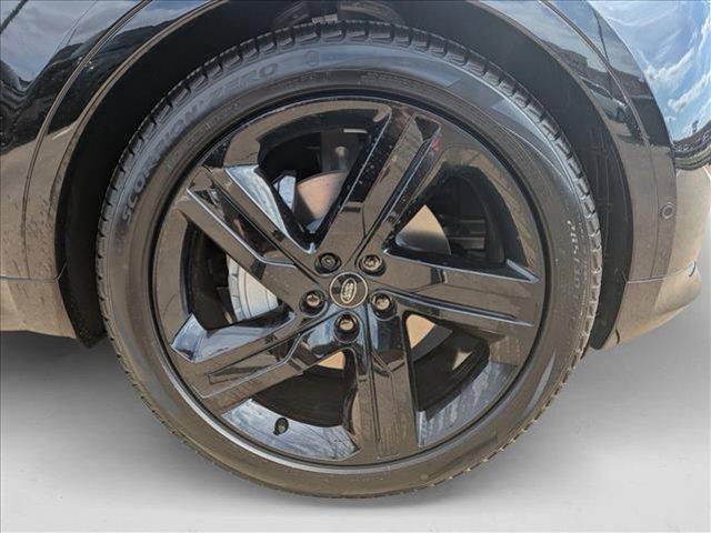 new 2025 Land Rover Discovery car, priced at $73,418