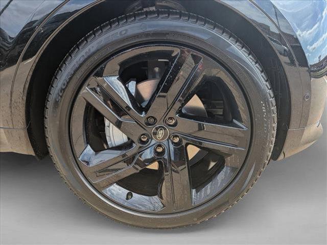 new 2025 Land Rover Discovery car, priced at $73,418