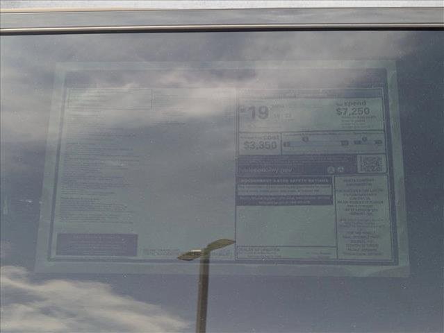 new 2025 Land Rover Range Rover Sport car, priced at $121,405