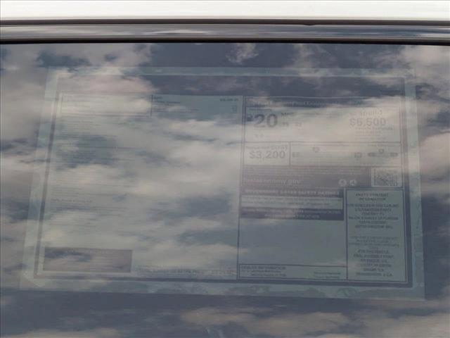 new 2025 Land Rover Discovery Sport car, priced at $50,278
