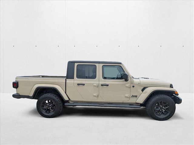 used 2022 Jeep Gladiator car, priced at $29,990