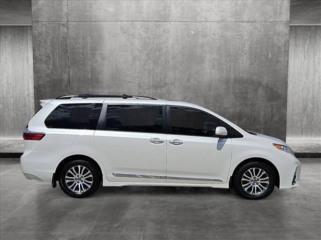 used 2020 Toyota Sienna car, priced at $25,375