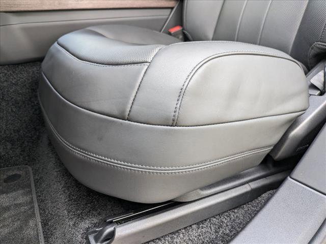 new 2025 Land Rover Range Rover car, priced at $147,490