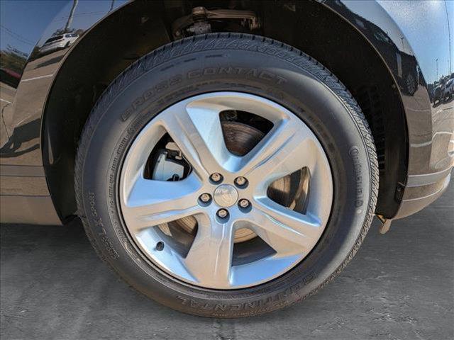 used 2025 Land Rover Range Rover Velar car, priced at $46,777