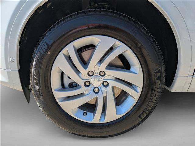 new 2025 Land Rover Discovery Sport car, priced at $51,418