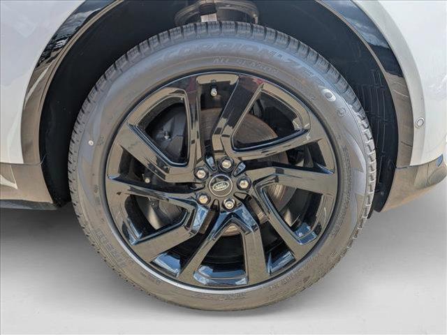 new 2025 Land Rover Discovery car, priced at $75,768