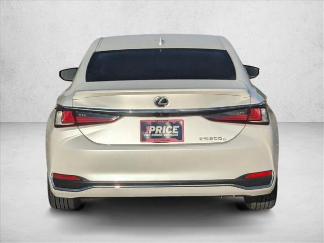 used 2019 Lexus ES 300h car, priced at $24,620