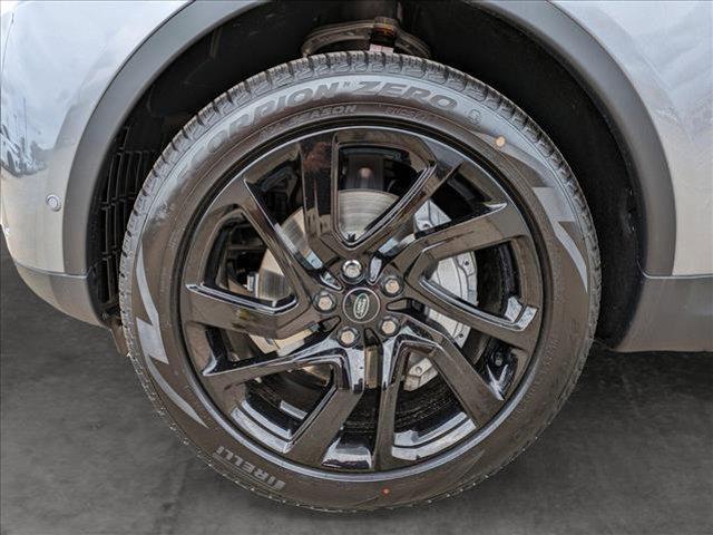 used 2024 Land Rover Discovery car, priced at $49,777