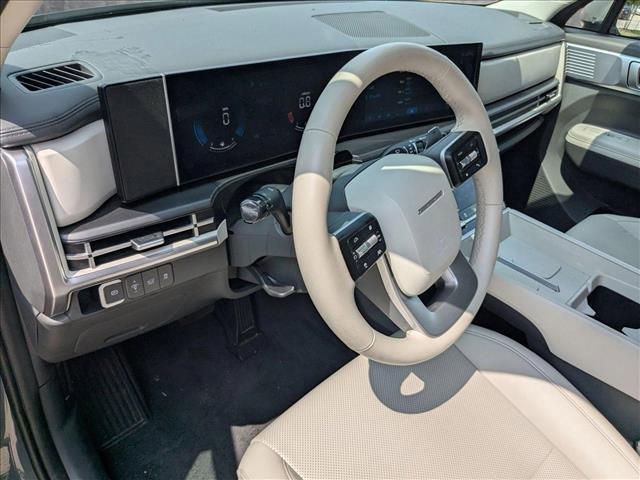 used 2024 Hyundai Santa Fe car, priced at $28,991
