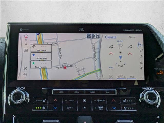 used 2020 Toyota Highlander car, priced at $32,990