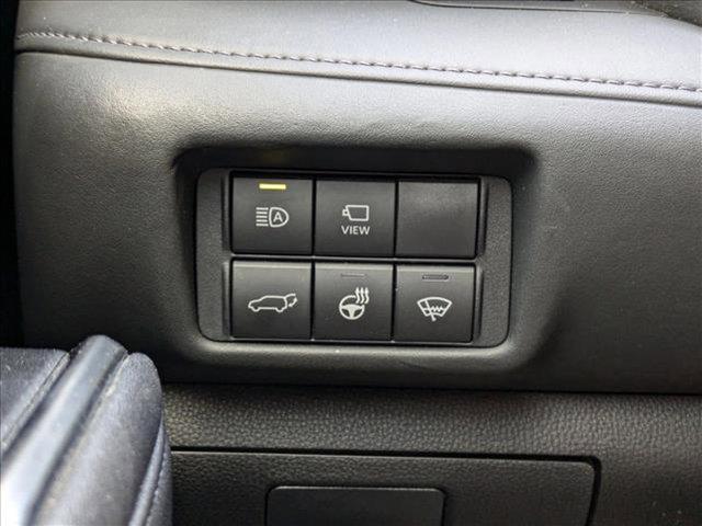 used 2020 Toyota Highlander car, priced at $32,990