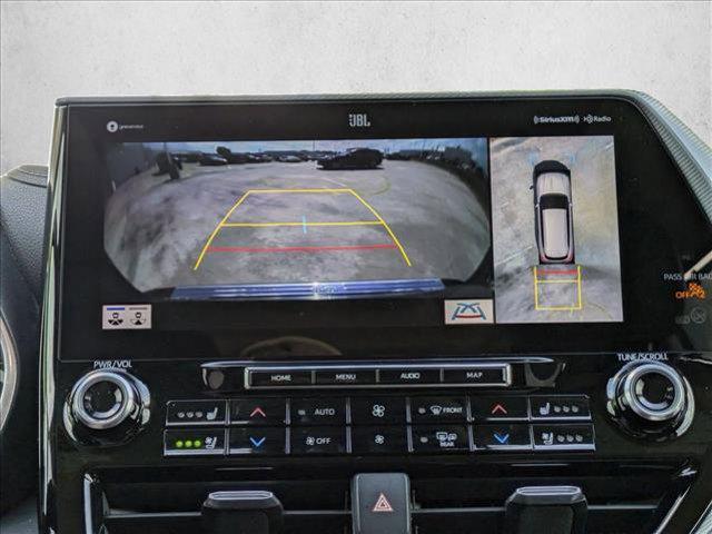 used 2020 Toyota Highlander car, priced at $32,990