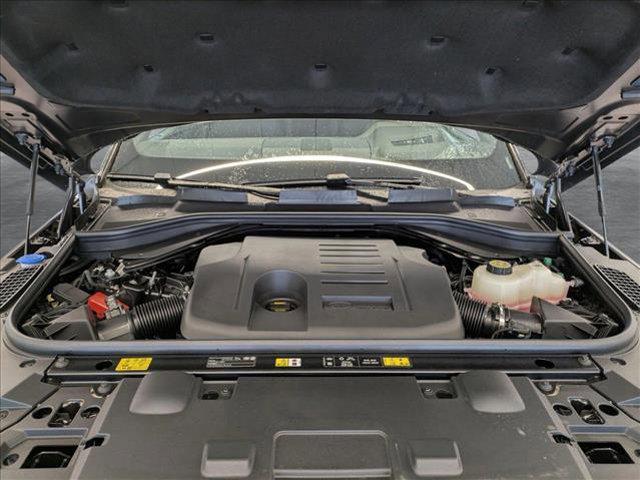 new 2025 Land Rover Range Rover Sport car, priced at $95,705