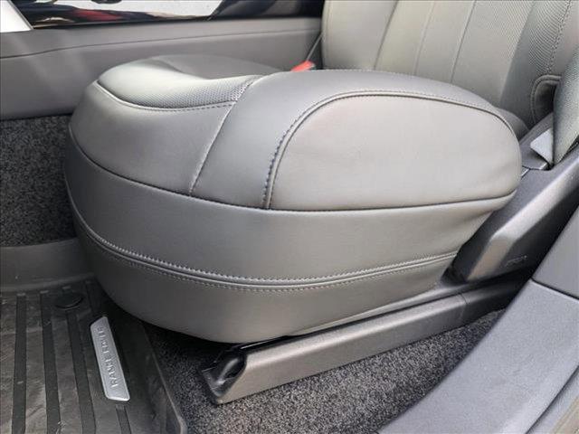 new 2025 Land Rover Range Rover car, priced at $145,650