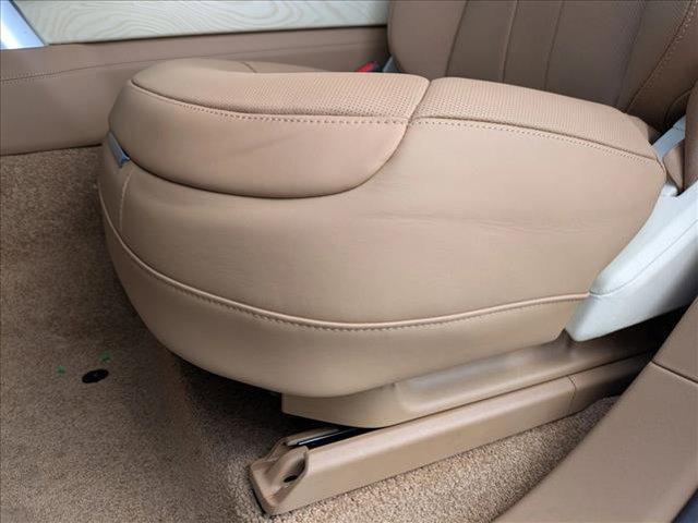 new 2025 Land Rover Range Rover car, priced at $286,745