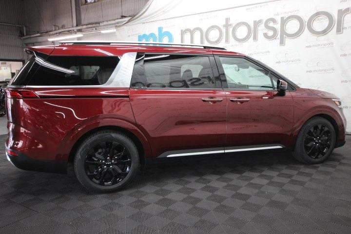 used 2022 Kia Carnival car, priced at $34,995