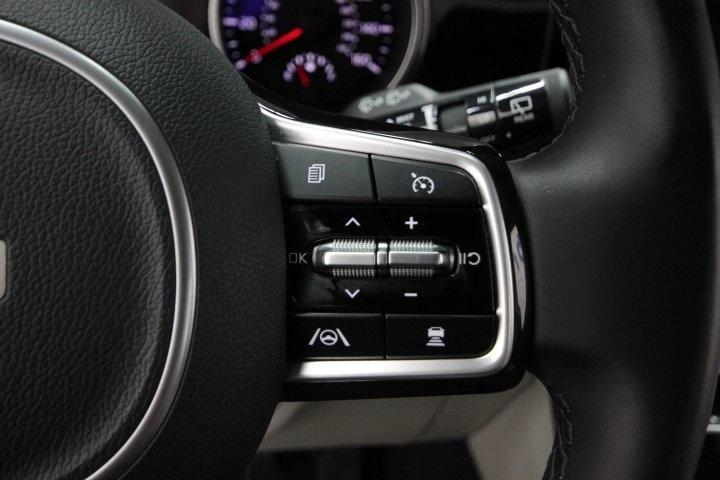 used 2022 Kia Carnival car, priced at $34,995