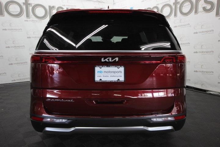 used 2022 Kia Carnival car, priced at $34,995
