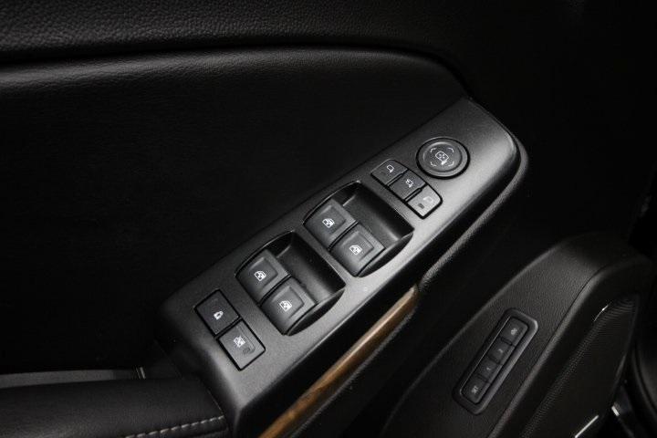 used 2019 GMC Yukon car, priced at $32,995