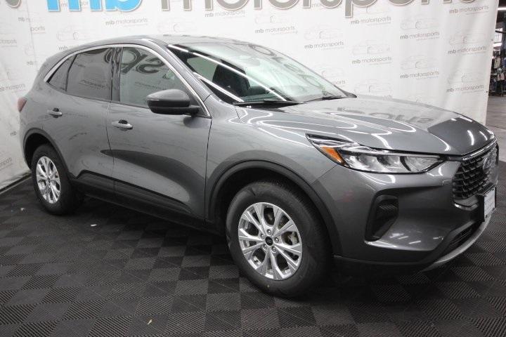 used 2023 Ford Escape car, priced at $17,995