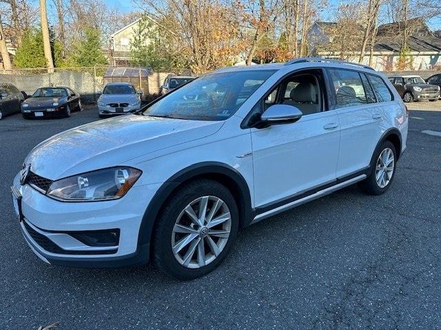 used 2017 Volkswagen Golf Alltrack car, priced at $12,995