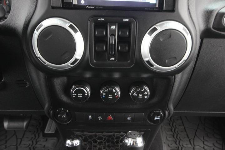 used 2014 Jeep Wrangler Unlimited car, priced at $20,995