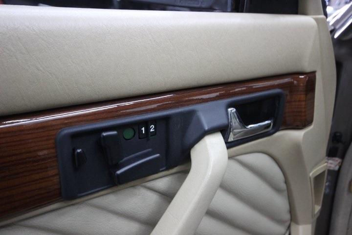 used 1991 Mercedes-Benz S-Class car, priced at $12,995