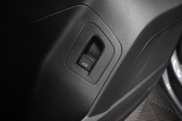 used 2021 Volkswagen Atlas car, priced at $23,995
