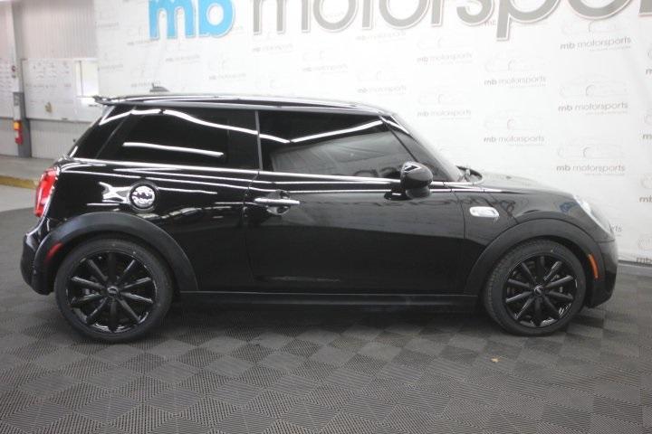 used 2019 MINI Hardtop car, priced at $13,995