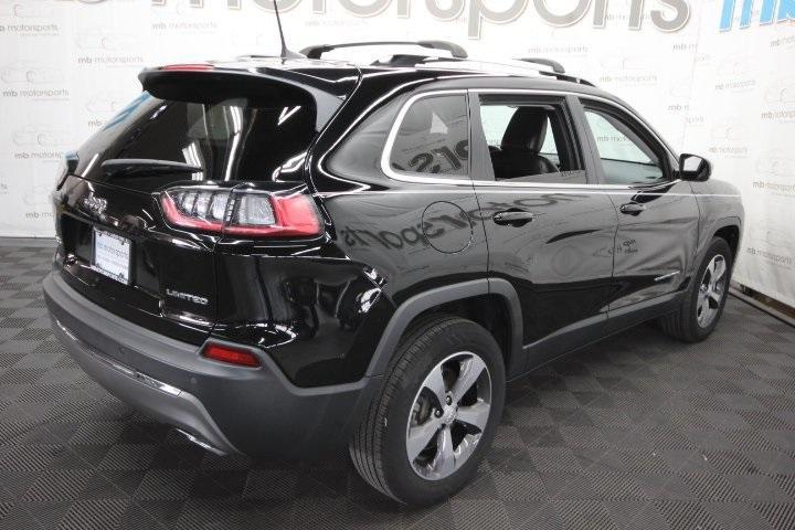 used 2019 Jeep Cherokee car, priced at $16,995