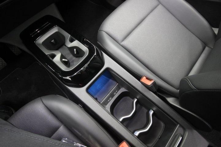 used 2021 Volkswagen ID.4 car, priced at $21,995
