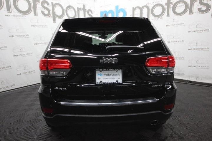 used 2017 Jeep Grand Cherokee car, priced at $15,995