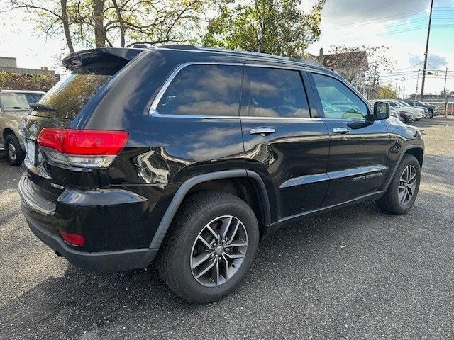 used 2017 Jeep Grand Cherokee car, priced at $15,995