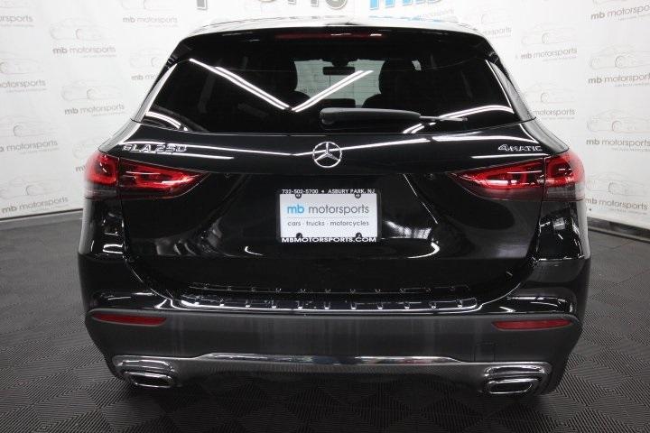 used 2022 Mercedes-Benz GLA 250 car, priced at $26,995