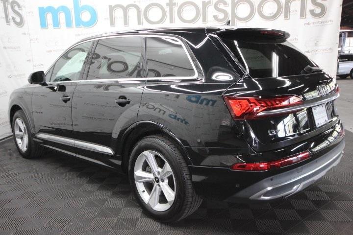 used 2022 Audi Q7 car, priced at $38,995
