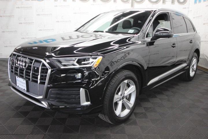 used 2022 Audi Q7 car, priced at $38,995