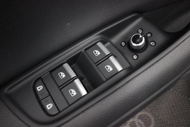 used 2022 Audi Q7 car, priced at $38,995