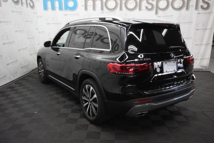 used 2020 Mercedes-Benz GLB 250 car, priced at $21,995