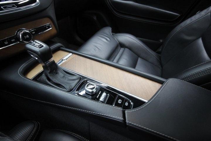 used 2018 Volvo XC90 car, priced at $18,995