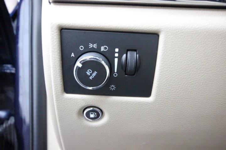 used 2018 Jeep Grand Cherokee car, priced at $17,895