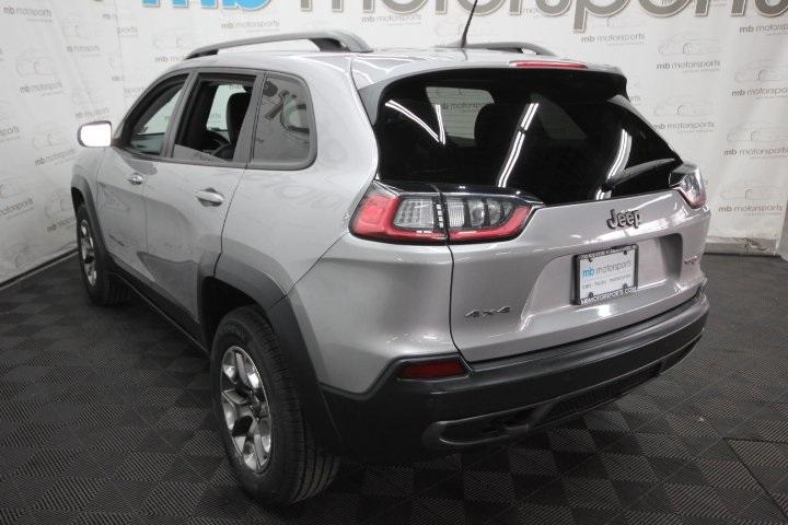 used 2019 Jeep Cherokee car, priced at $18,995