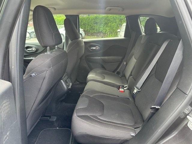 used 2016 Jeep Cherokee car, priced at $8,995