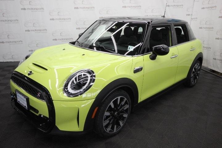 used 2023 MINI Hardtop car, priced at $19,995